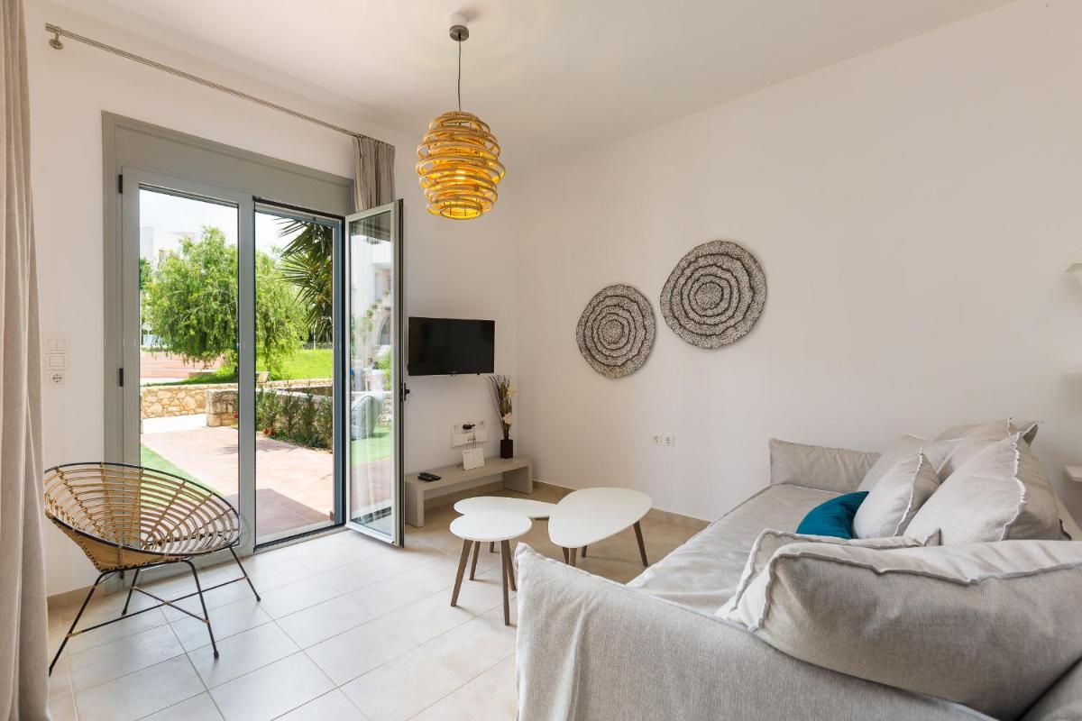 Chris House - Housity