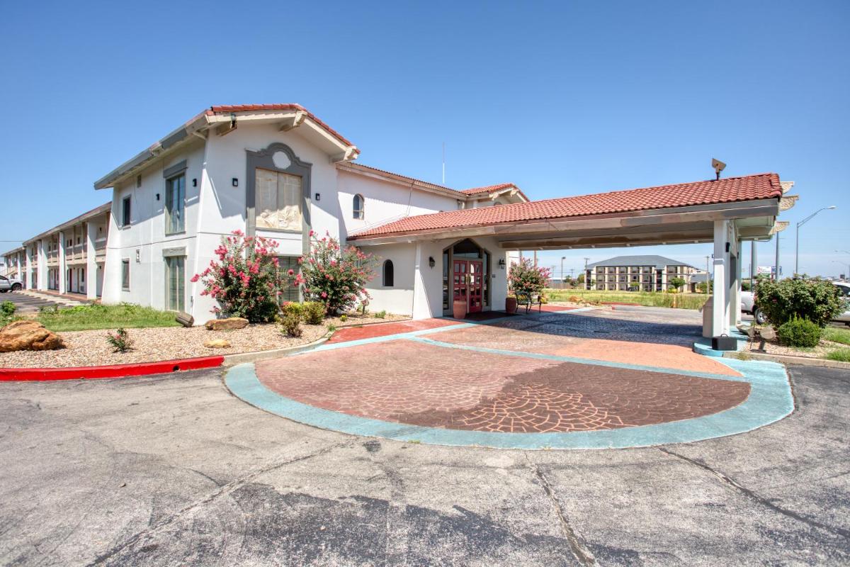 SUNSET INN Oklahoma City - Housity