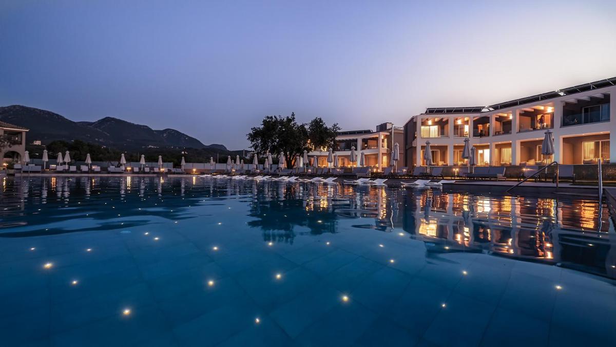 Acharavi Beach Hotel - Housity