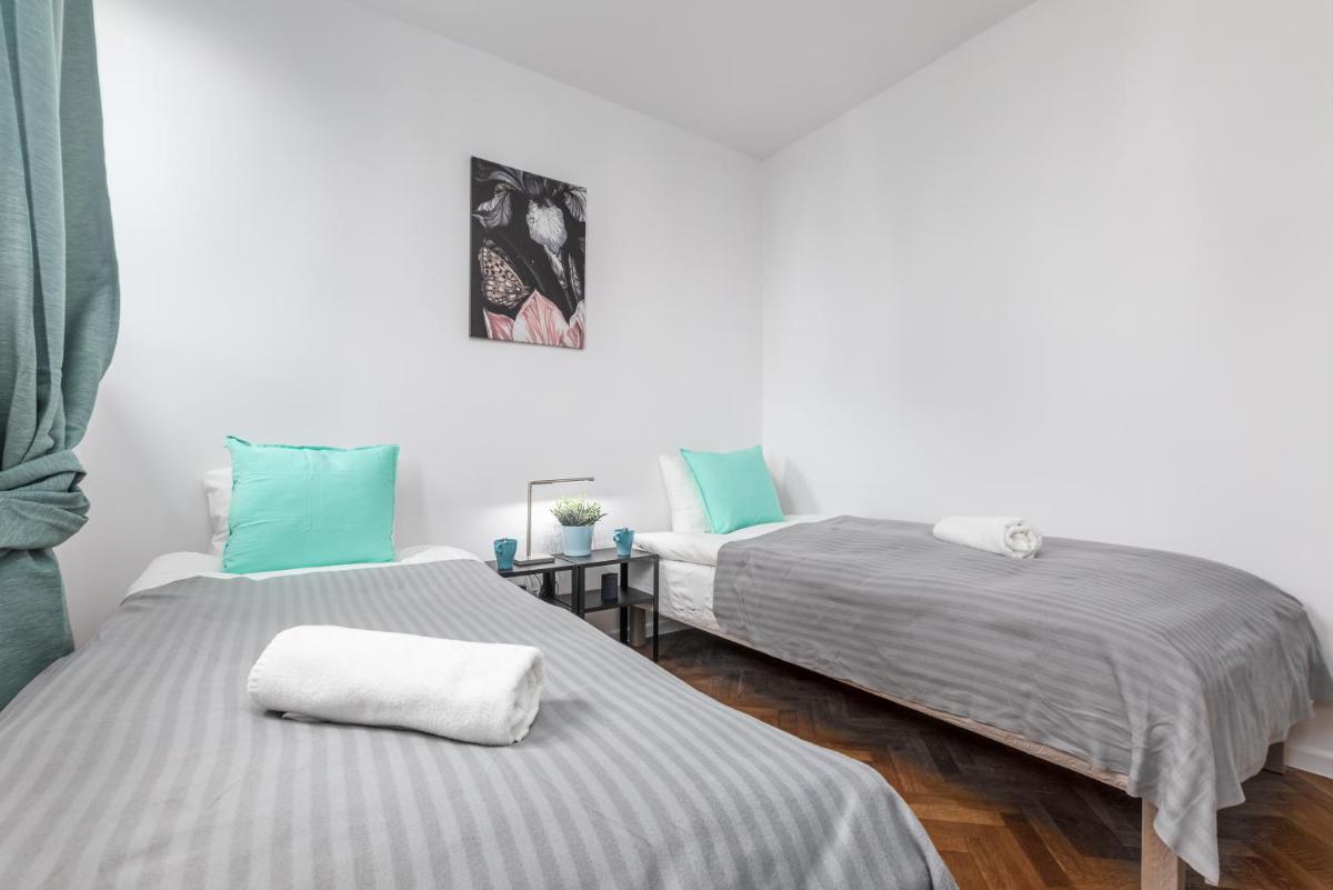 Suitetrails - Apartaments Solec 79 by Renters