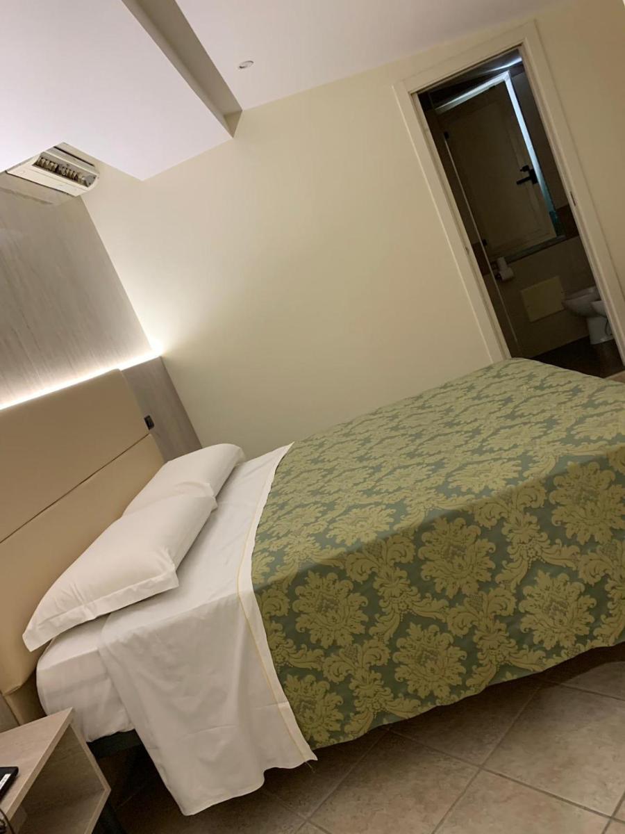 Hotel Chic - Housity