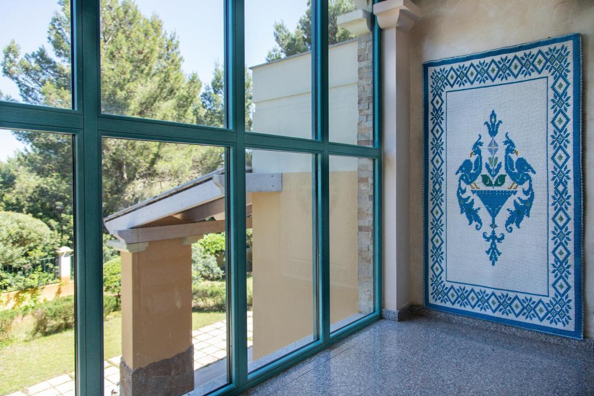 Hotel Cala Dei Pini - Housity