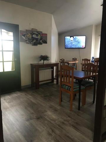 Hotel Aysen Austral - Housity