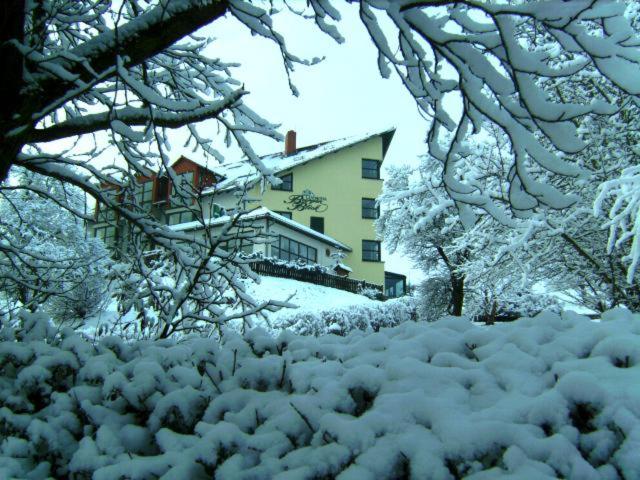 Landhotel BurgenBlick Garni & Tagungshotel - Housity