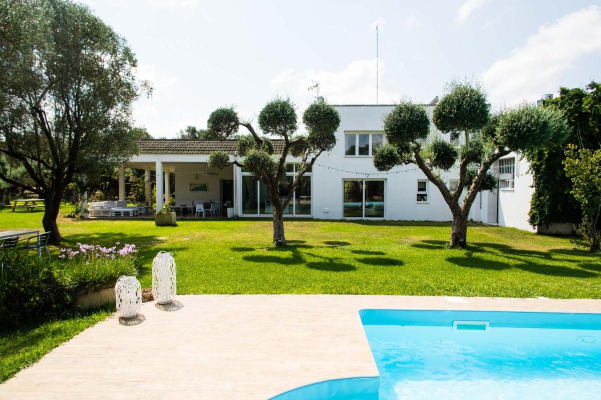 Luxury Villa Moruse - Housity