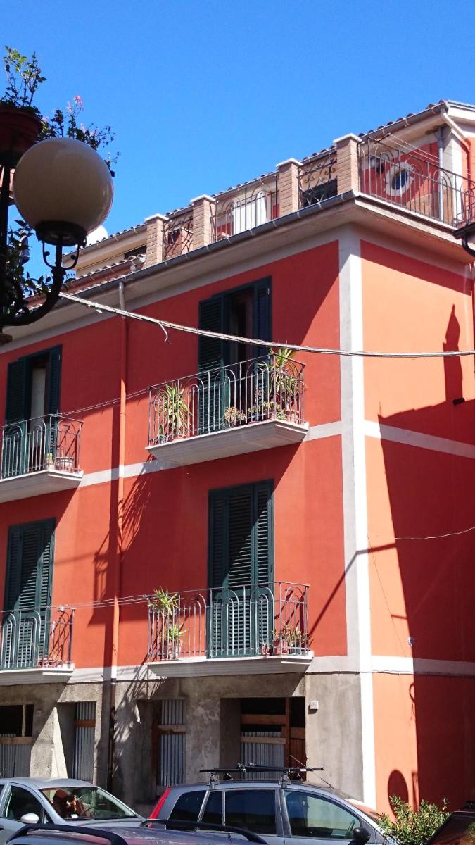 Casa Vacanze Piazza Apartment 2 - Housity