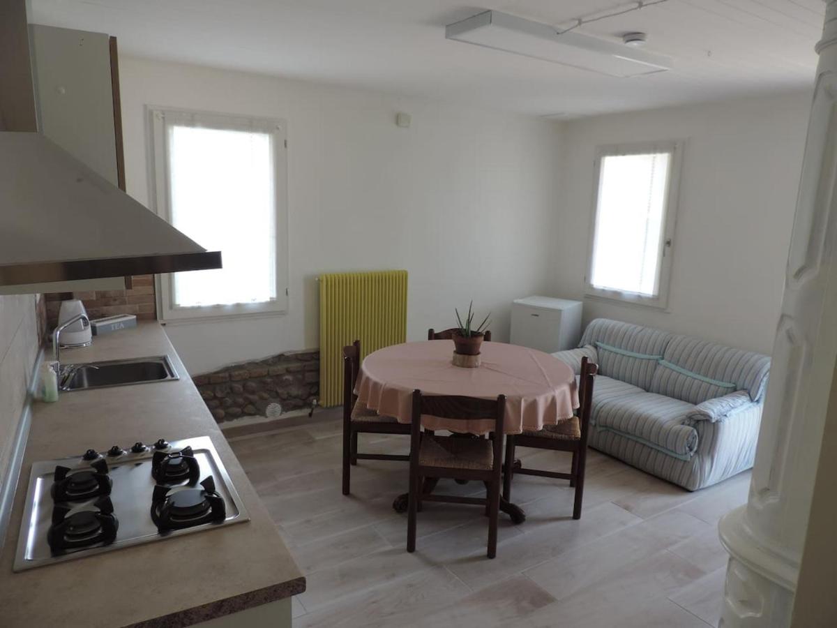 Casa Rossa - Housity