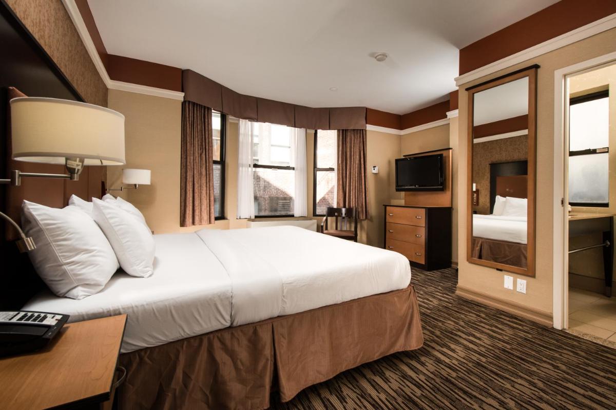 The Hotel at Fifth Avenue - Housity