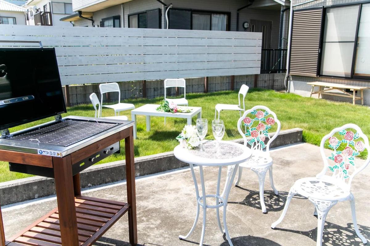 Awaji Seaside Resort in Iwaya 3000 - Housity