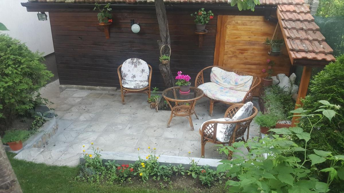 Guest House Zdravets - Housity
