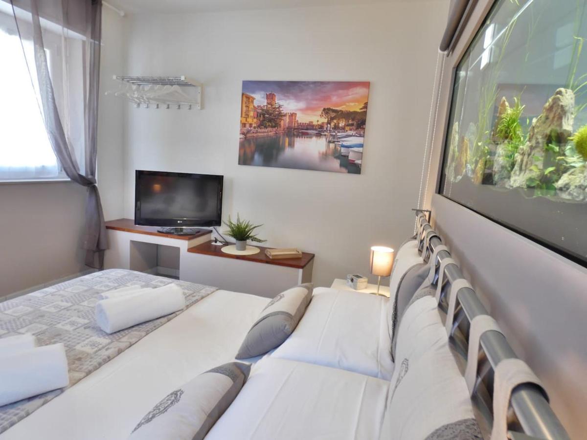 Charming House in Old Town Desenzano - Housity