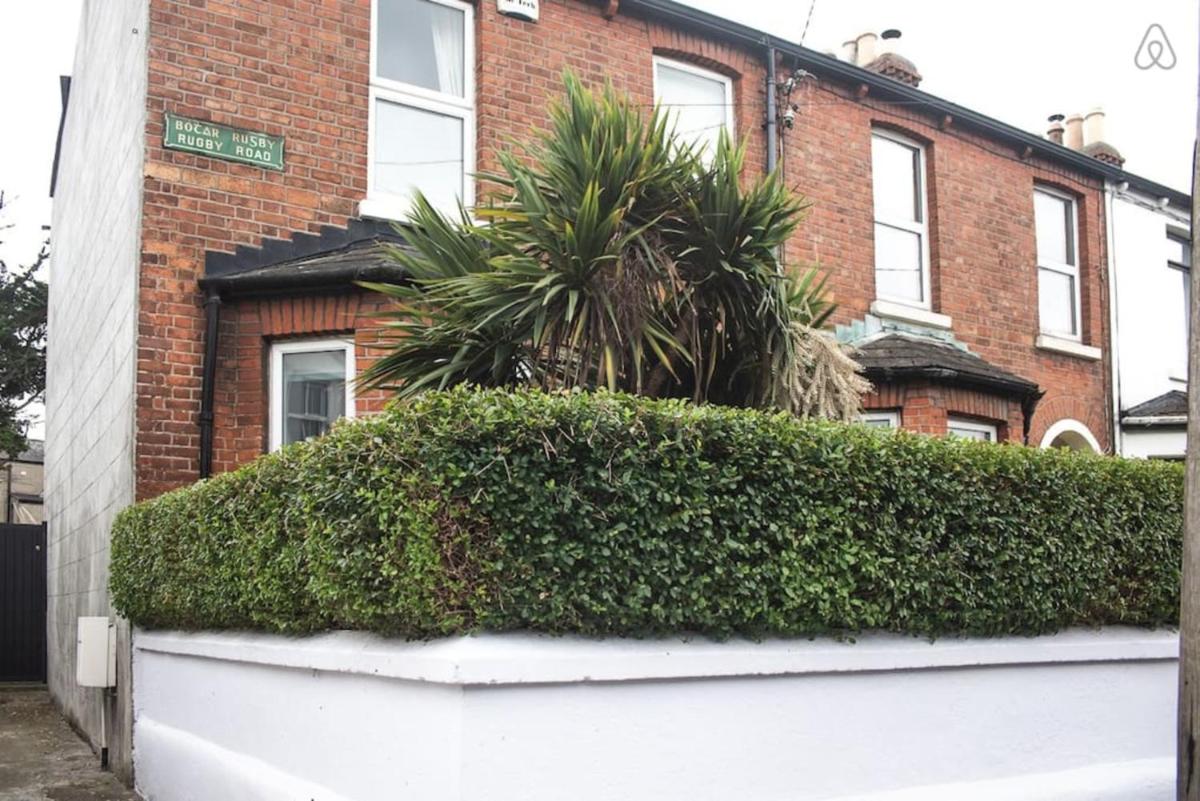 Rugby Lodge - Housity