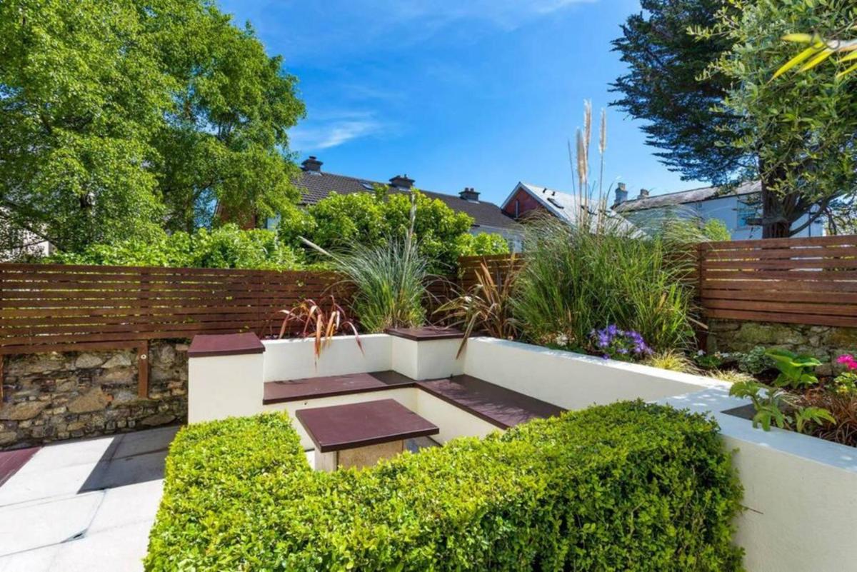 Rugby Lodge - Housity