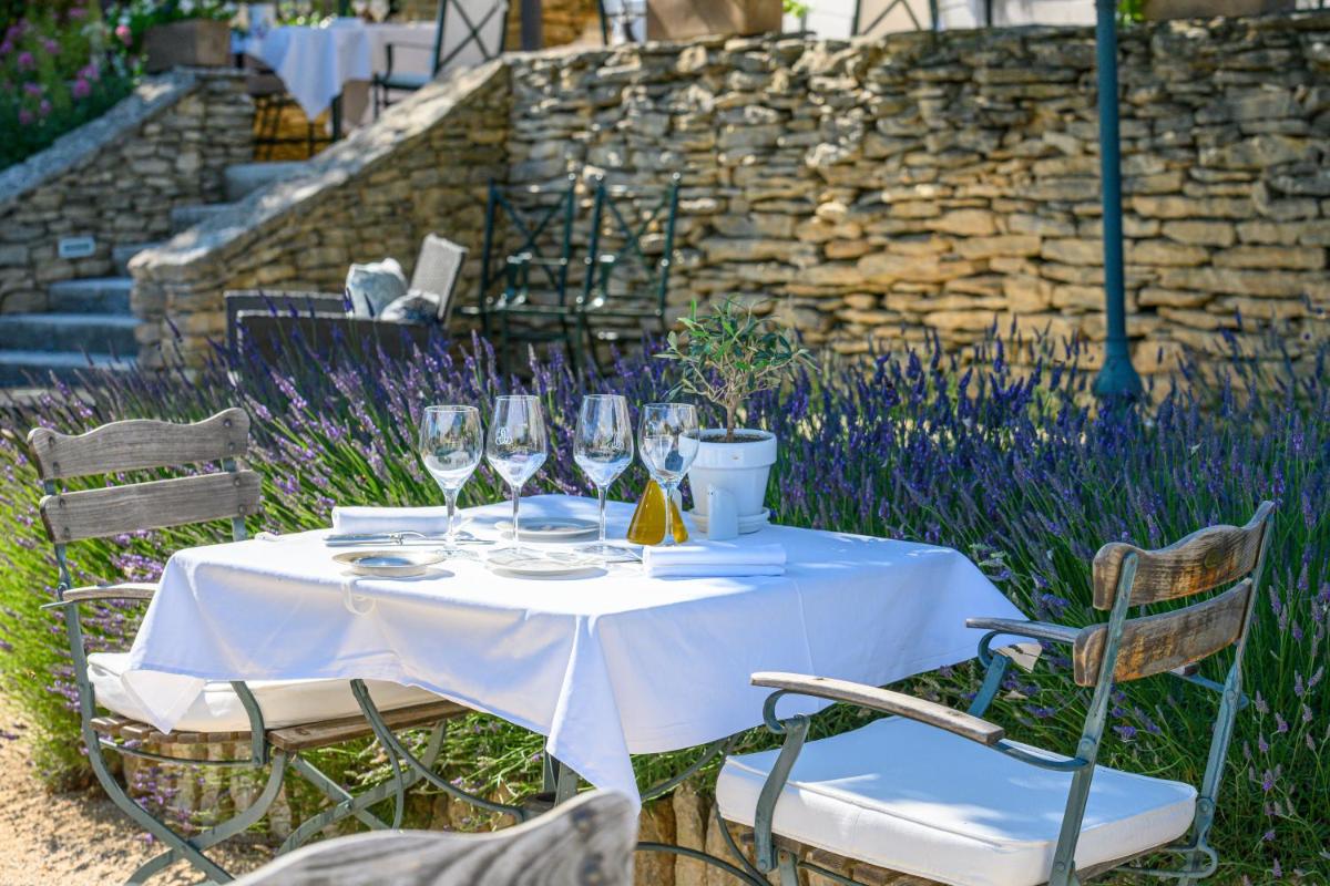 Photo de la galerie de l'établissement Hotel Les Bories & Spa, à Gordes