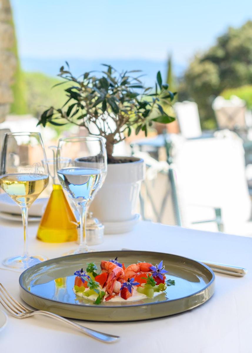 Nourriture dans l'hôtel ou à proximité