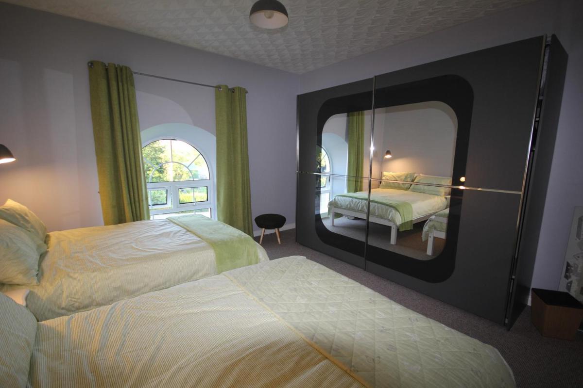 Mullarts Church Apartments - The Glencorp Apartment - Housity