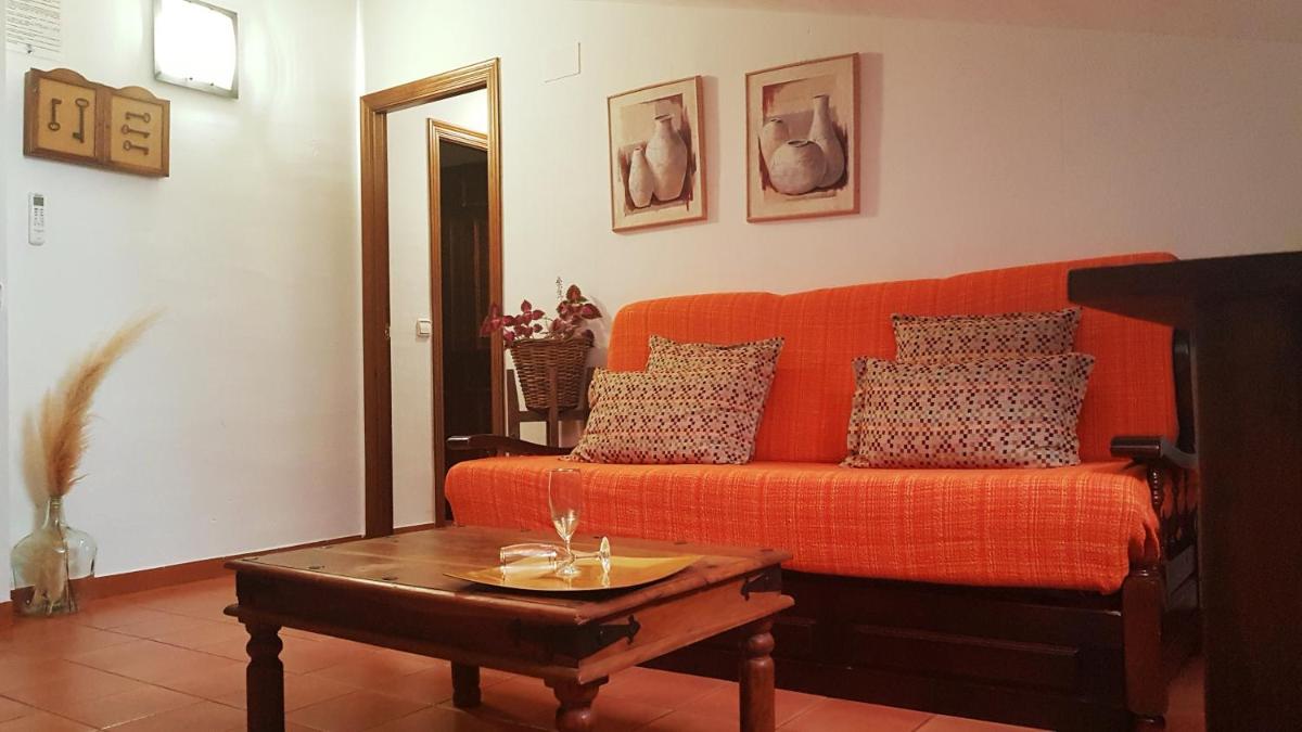 APARTAMENTO 2 4/6 PAX CASA RURAL EL SAUCE. A 2,5 KM DE CUENCA CAPITAL - Housity