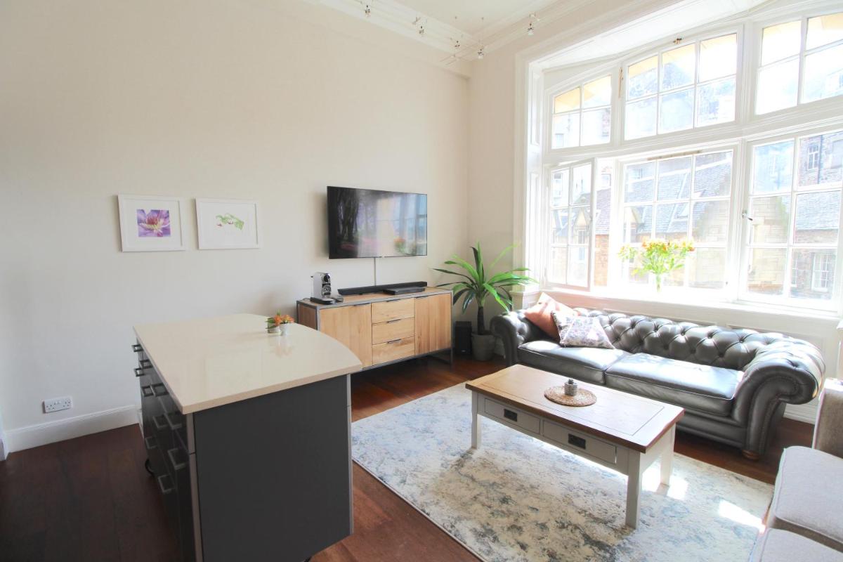 Royal Mile Mansions by Edinburgh City Apartments - Hizvo