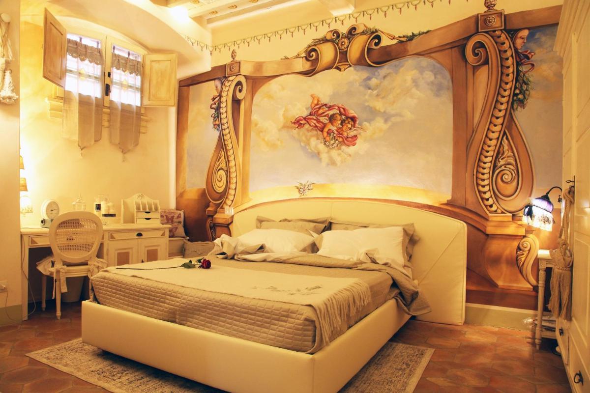 Decameron House - Hizvo