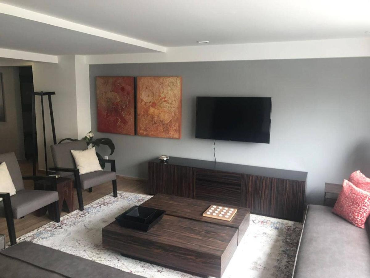 AO 602 - Exclusive, Spacious & Comfy Apartment in La Condesa - Housity