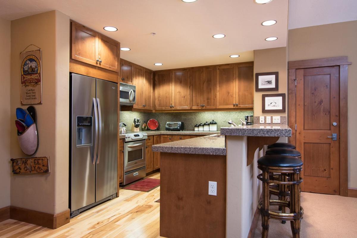 Luxury 2BD Village at Northstar Residence - 306 Iron Horse South - Housity