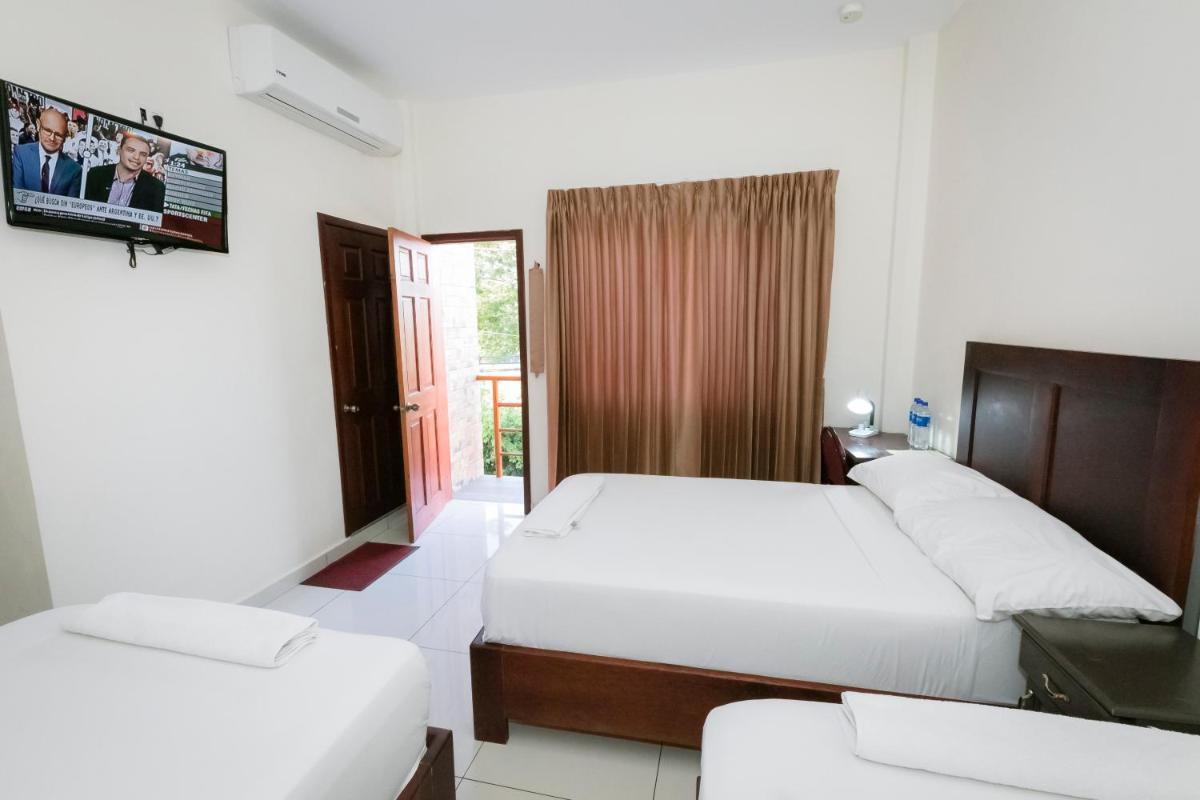 Hotel Mediterraneo Inn - Housity