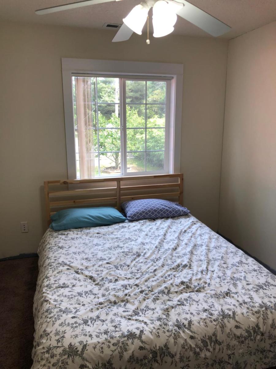 Eagle Creek Gardens - Housity