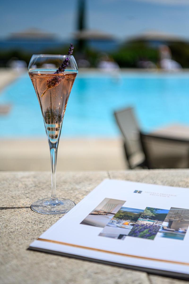 Boissons dans l'établissement Hotel Les Bories & Spa