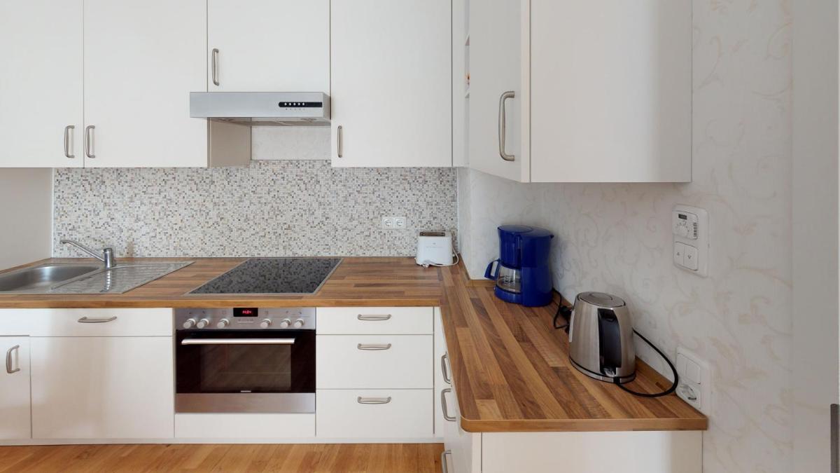 Aurora Apartments - Housity