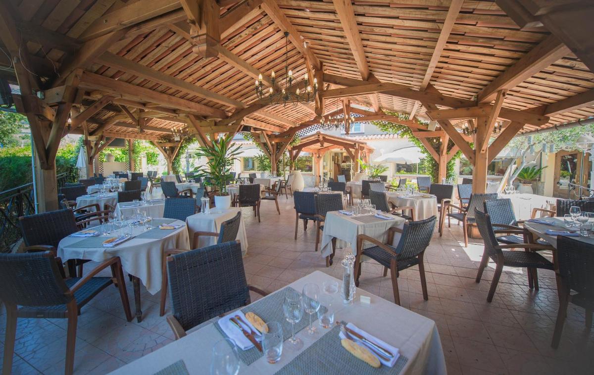 Appart Hotel Lou Castelet - Housity