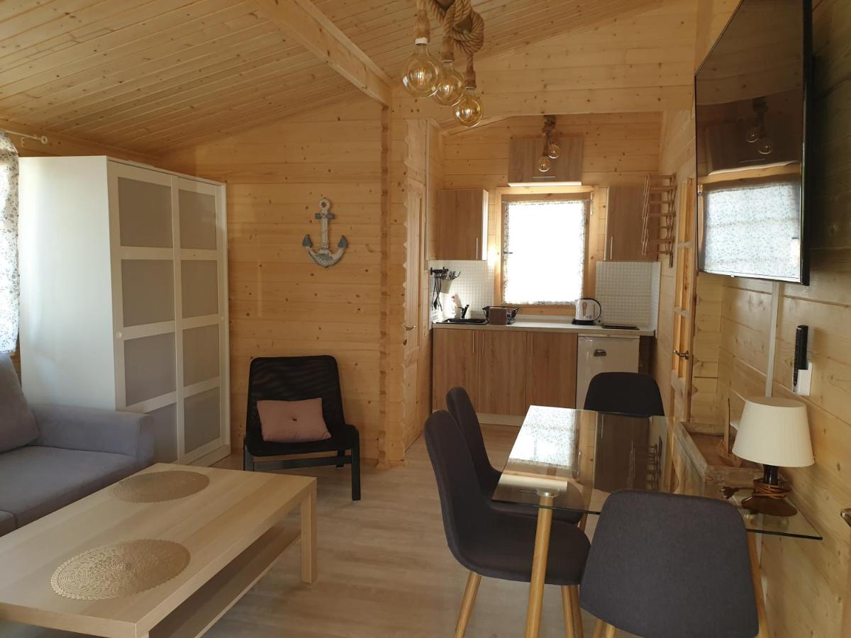 Domki w Charzy pod Kotwica - Charzykowy - Housity