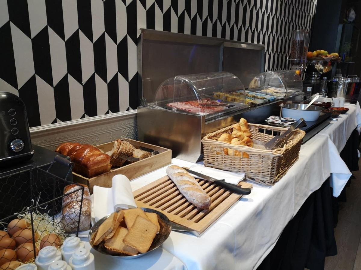 Nourriture dans l'hôtel ou à proximité