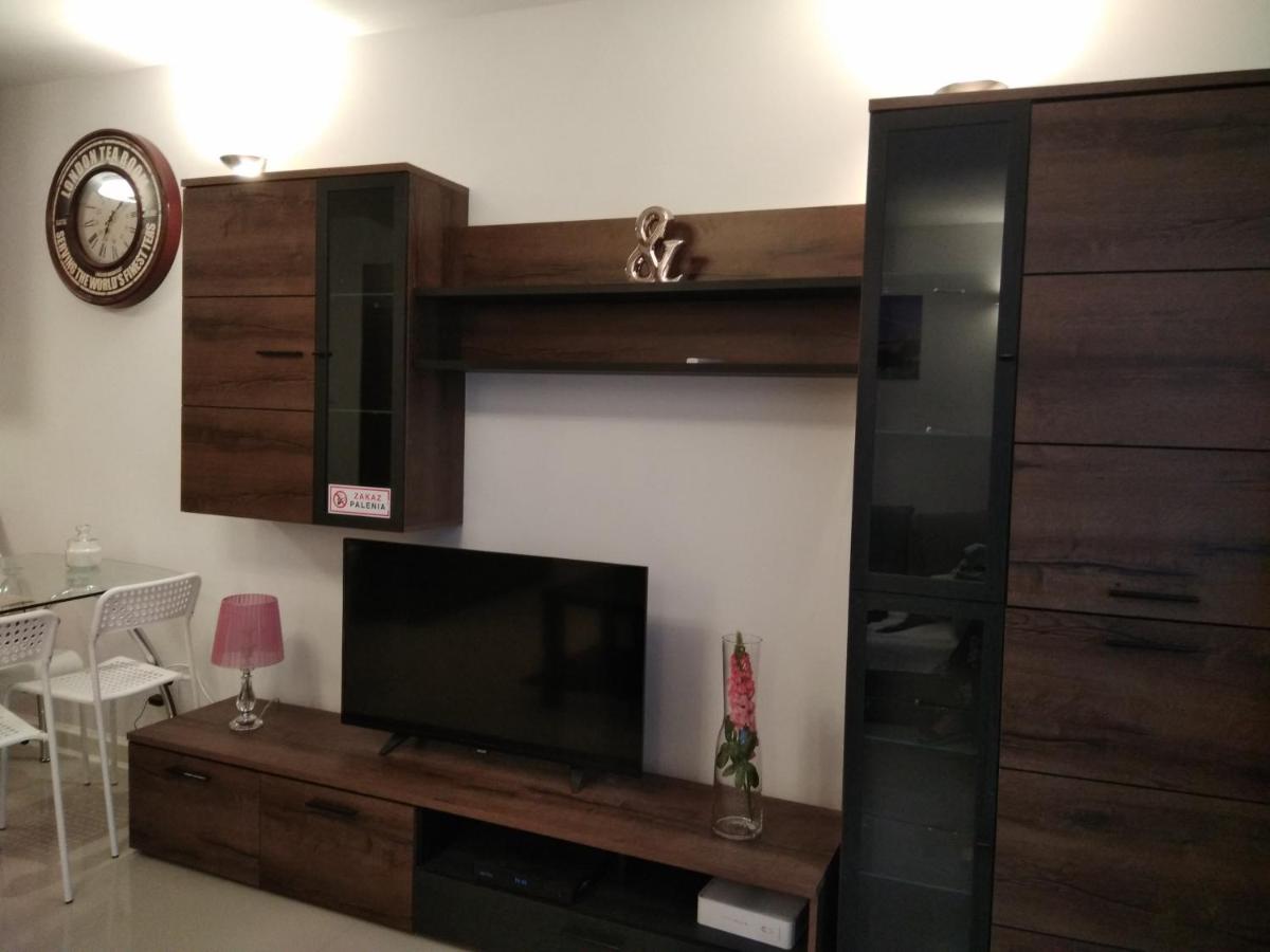 CHERRY APARTAMENT W ŚCISŁYM CENTRUM - Housity