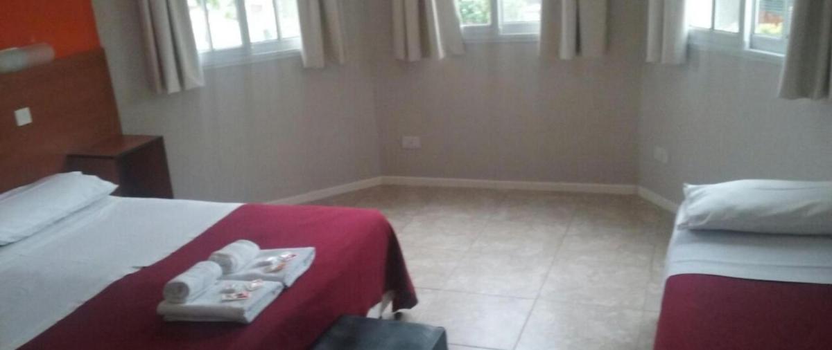 Hotel Queguay - Housity