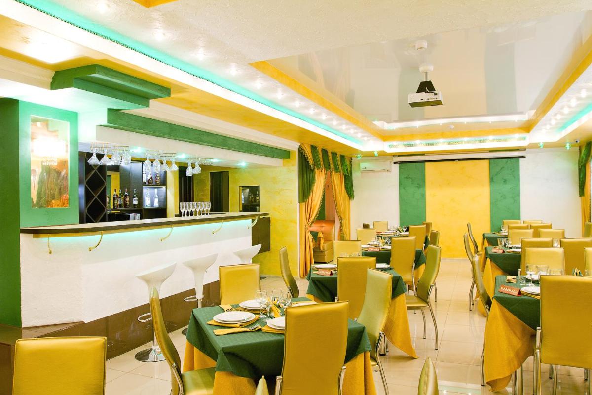 Hotel Korona - Housity
