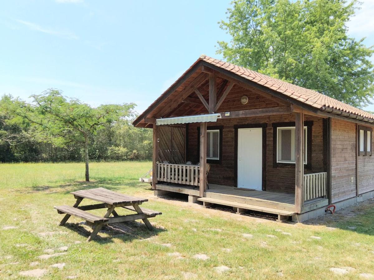 Camping familial les chalets dUza - Housity
