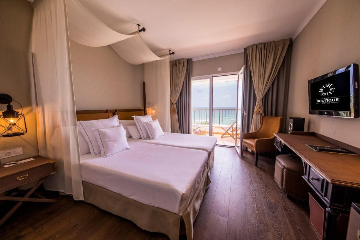 Cama o camas de una habitación en Be Live Adults Only La Cala Boutique Hotel