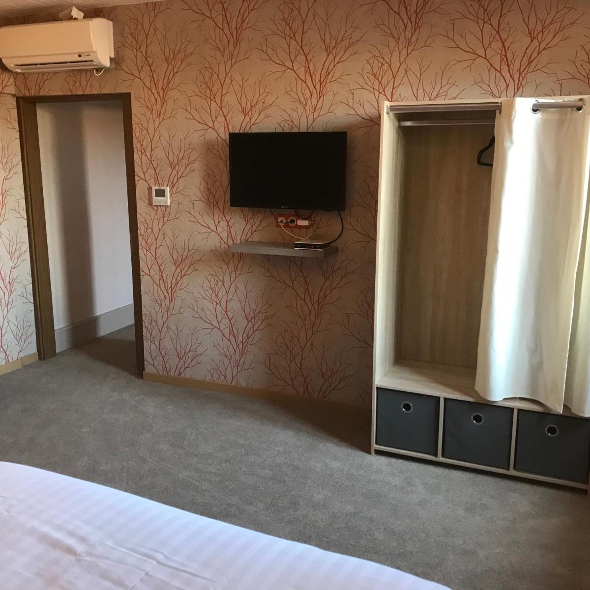 La bacchante - Housity