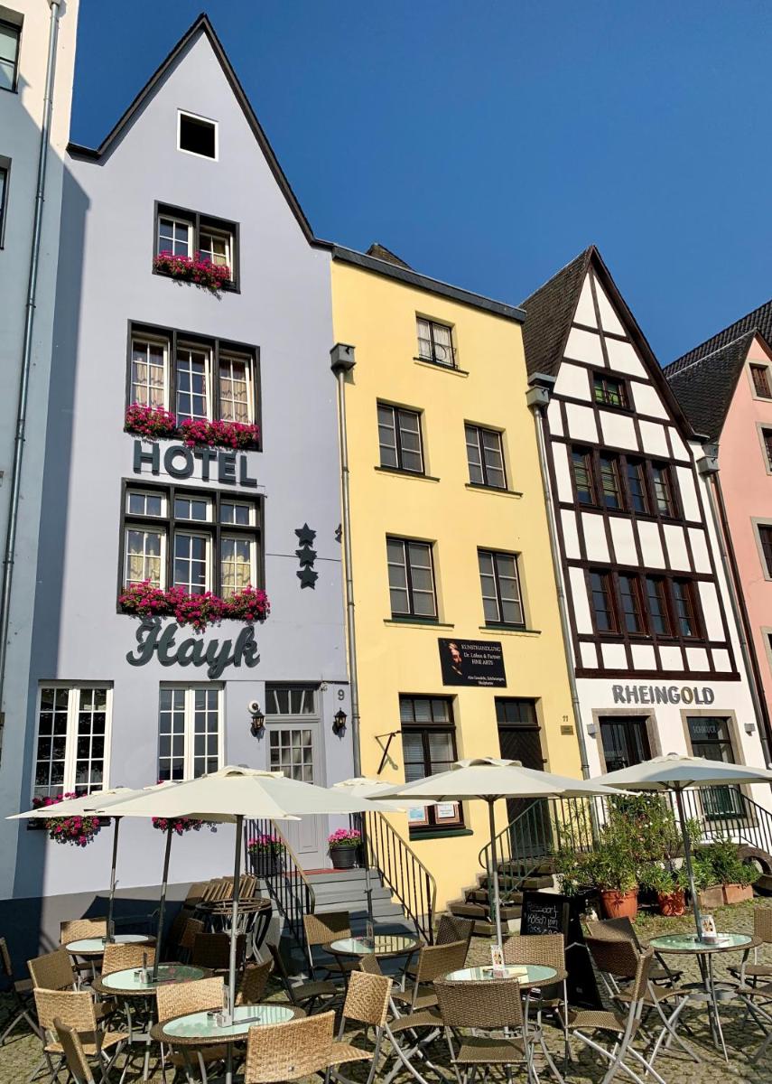 Altstadthotel Hayk am Rhein - Housity