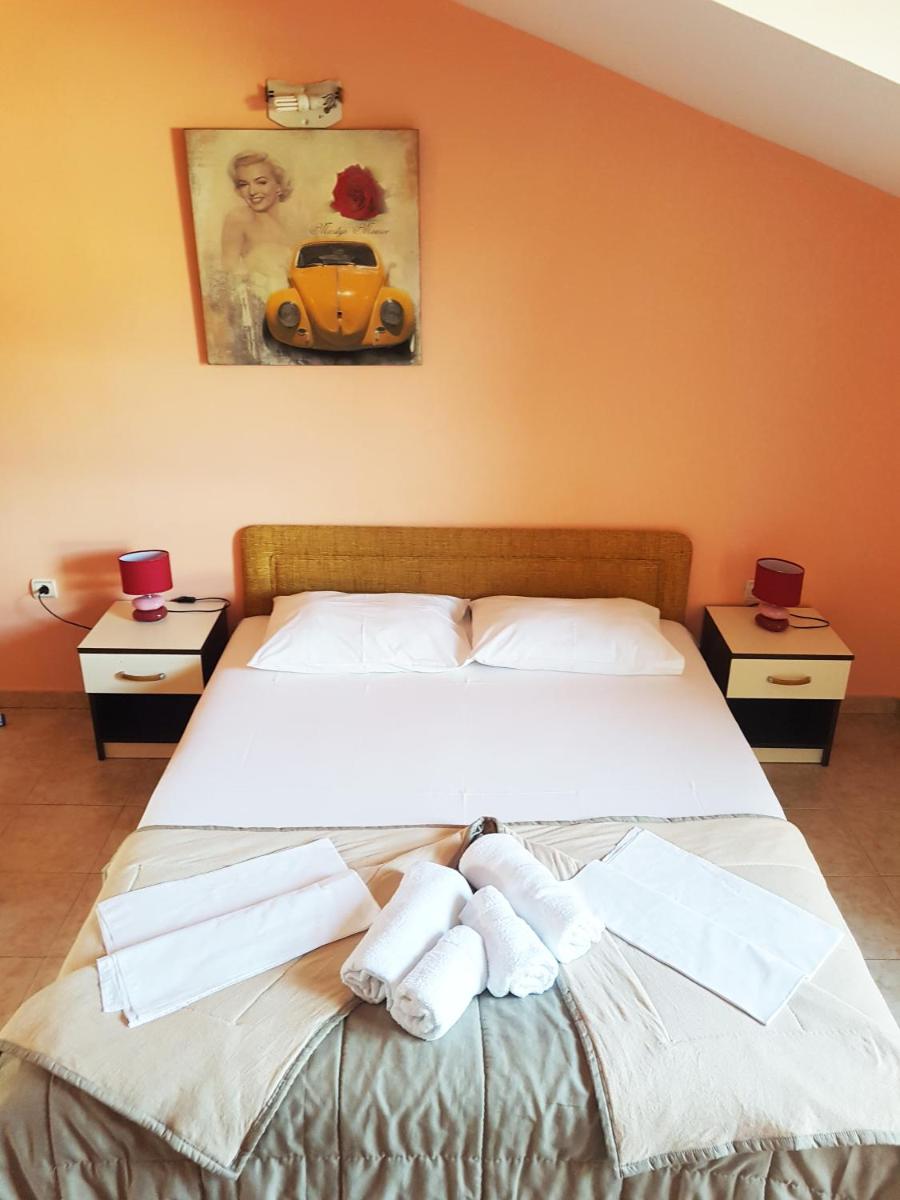 Apartment Danijela - Housity