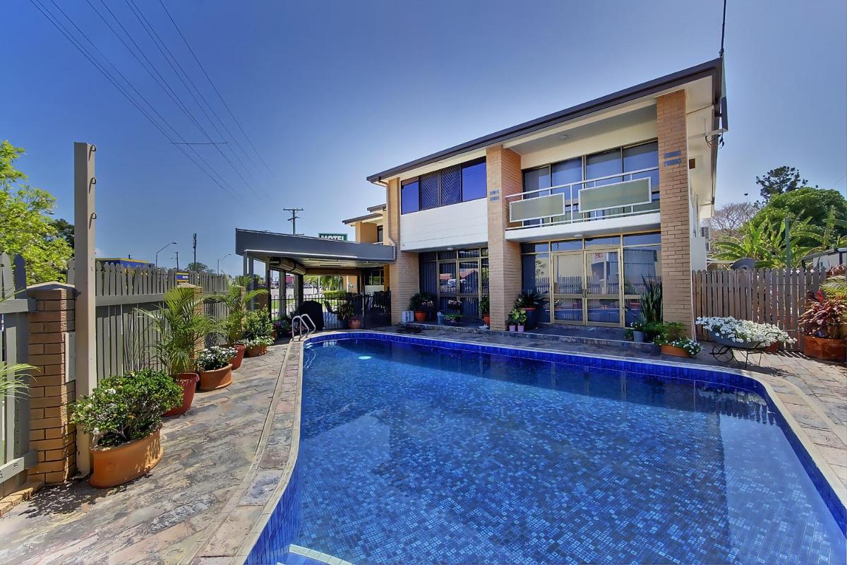 Raintree Motel - Housity