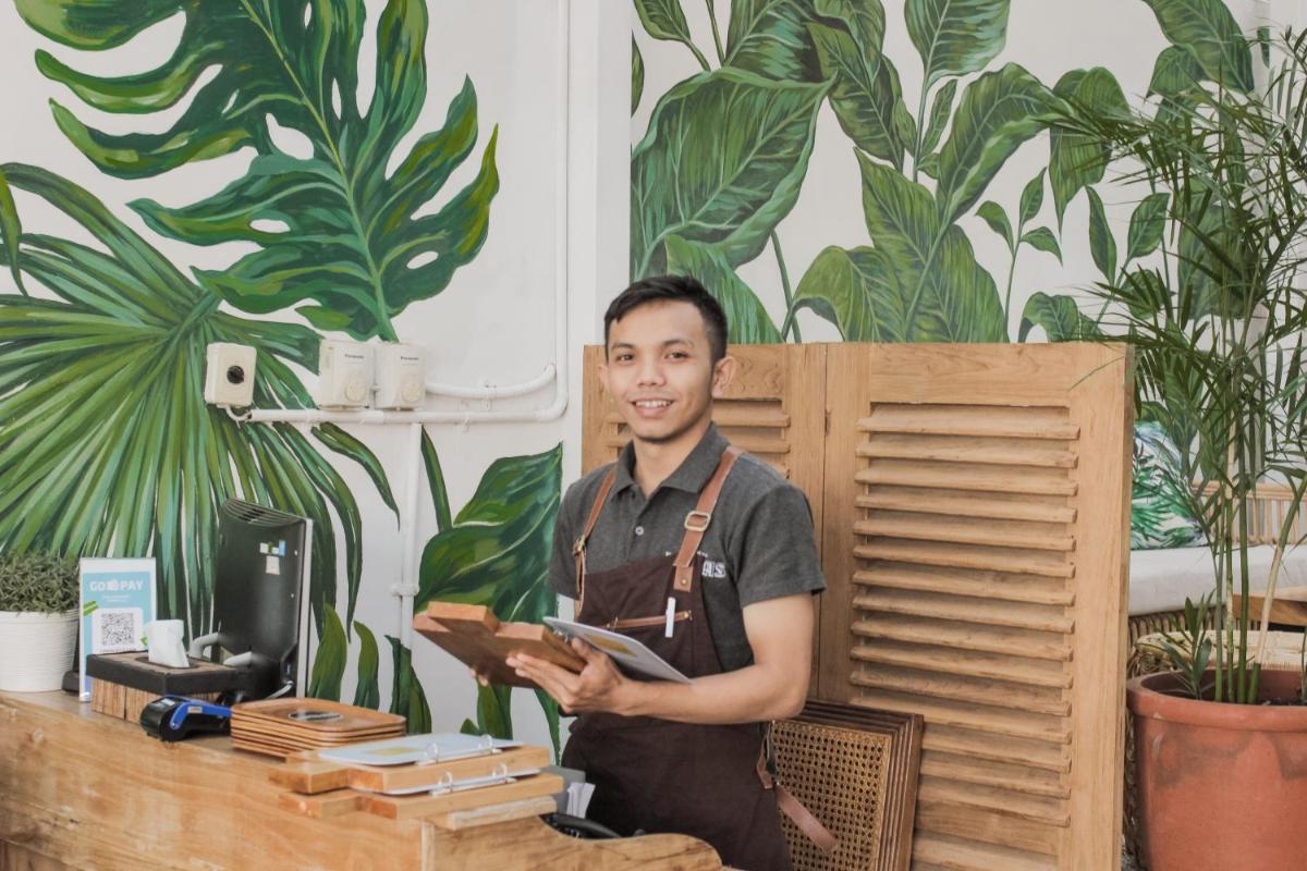 Adhisthana Hotel Yogyakarta - Housity