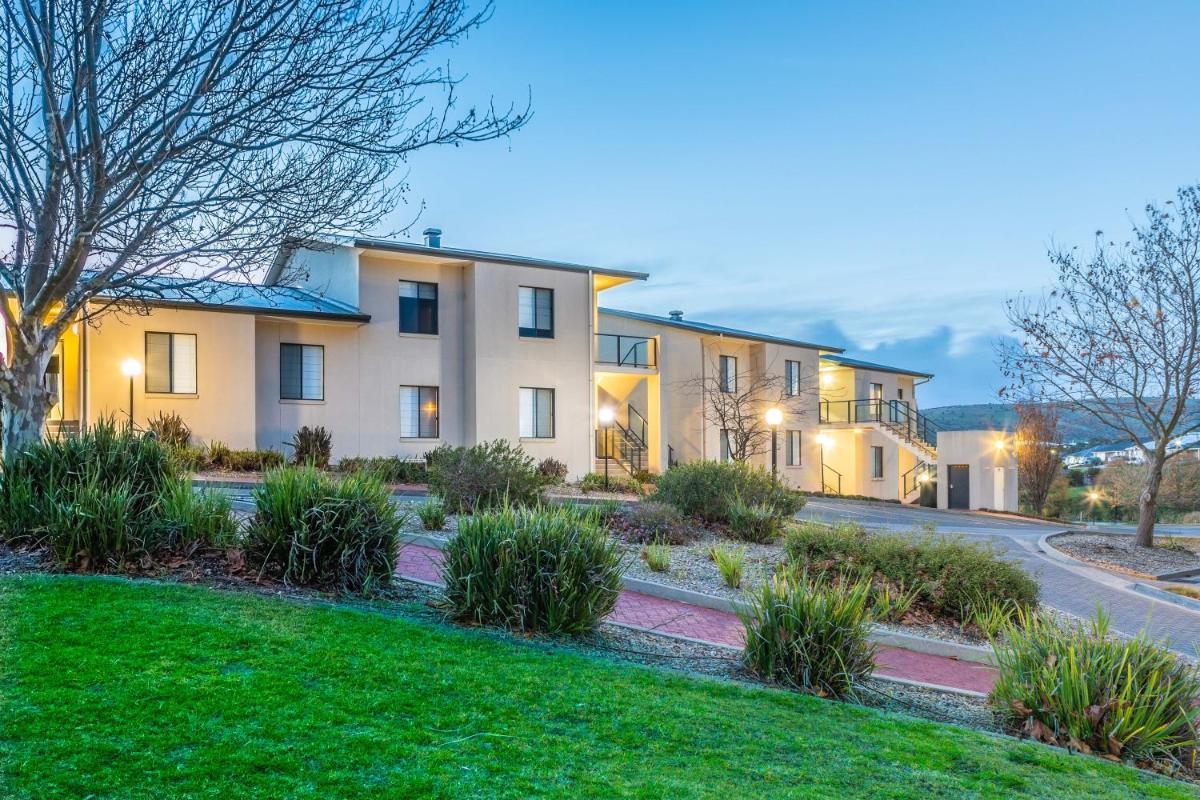 McCracken Country Club - Housity