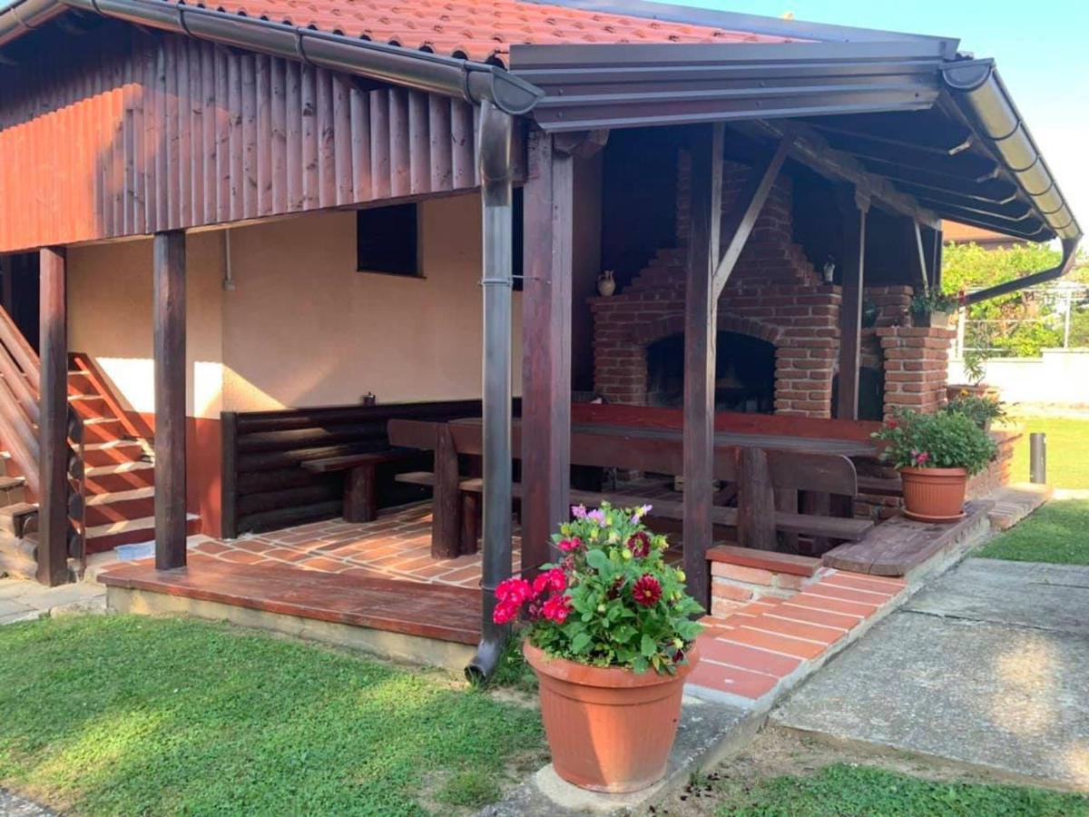 Vila Pajo - Housity