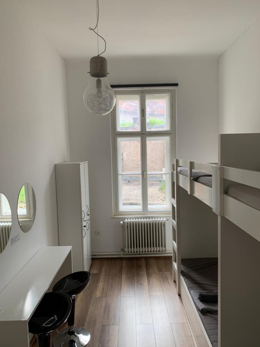 Lovecroatia Zagreb - 'Pax nest' - Housity