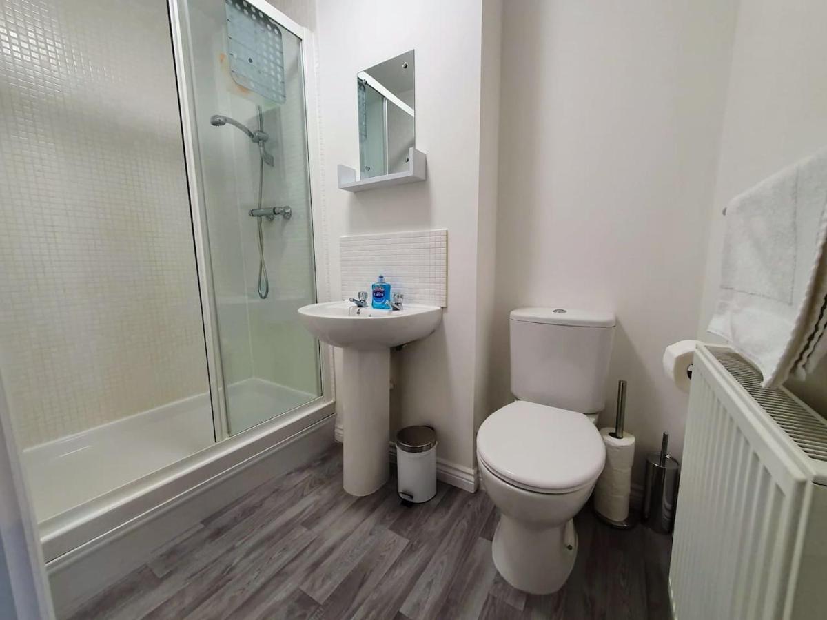 Perry House, Long Ashton, Bristol by Cliftonvalley Apartments - Housity