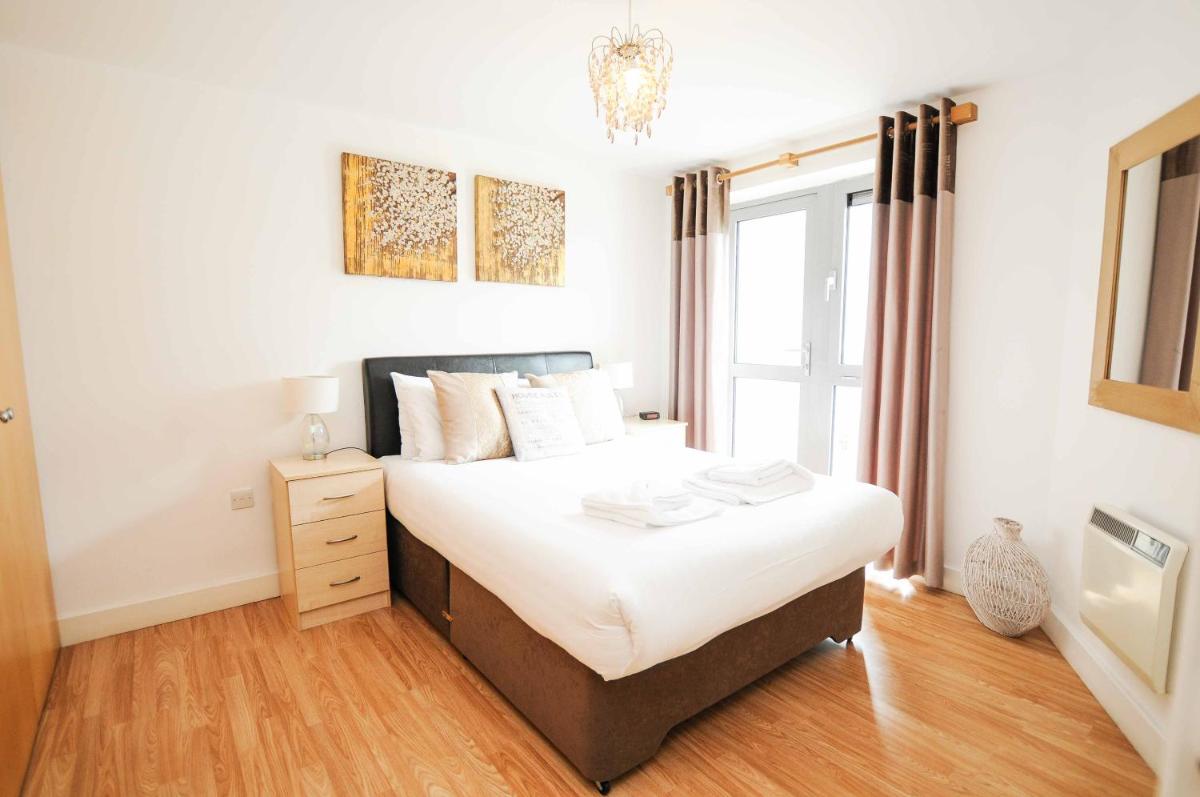 Hamilton Court Apartments from Your Stay Bristol - Housity