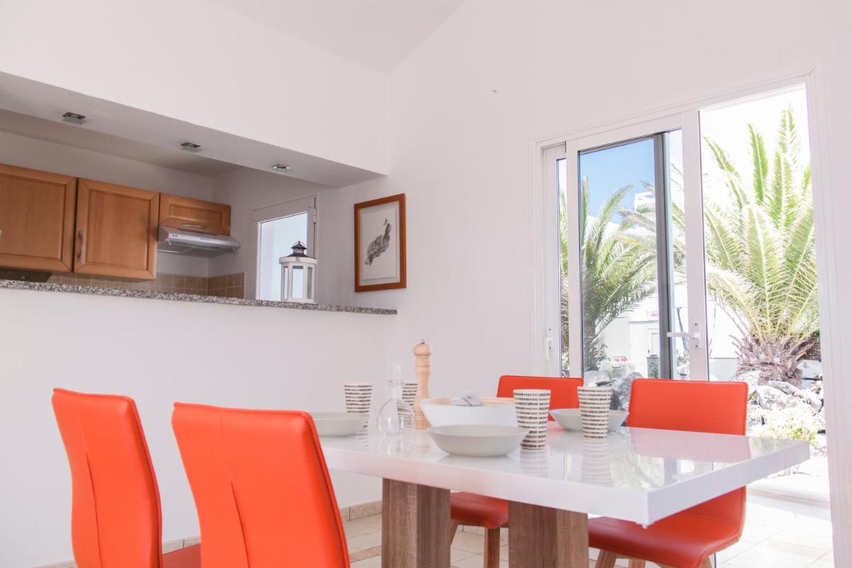 Charco del Palo Bungalows - Housity