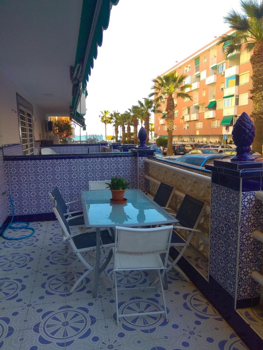 PLAYA LA CALA in front of the beach Free parking - Housity