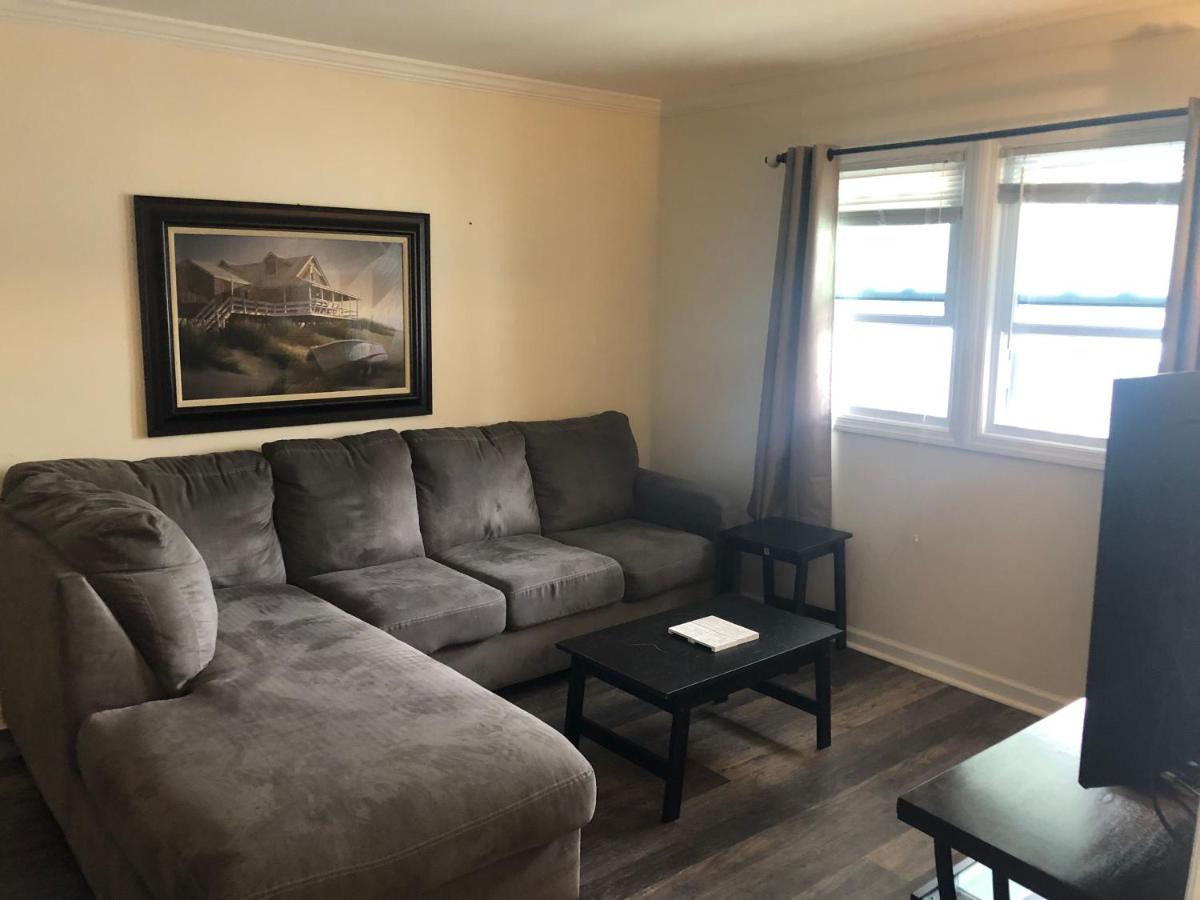 Boardwalk Beach Inn - Housity